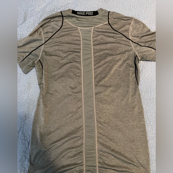 Nike Pro Dri-Fit Shirt - Picture 3 of 3